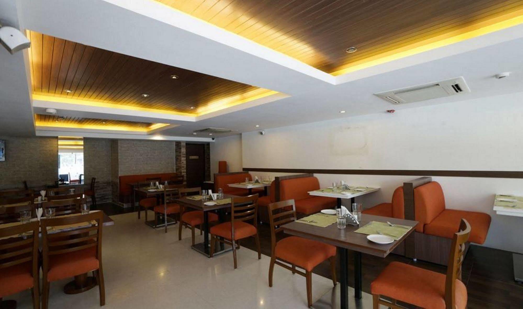 Hotel Marina Inn Egmore Chennai Extérieur photo