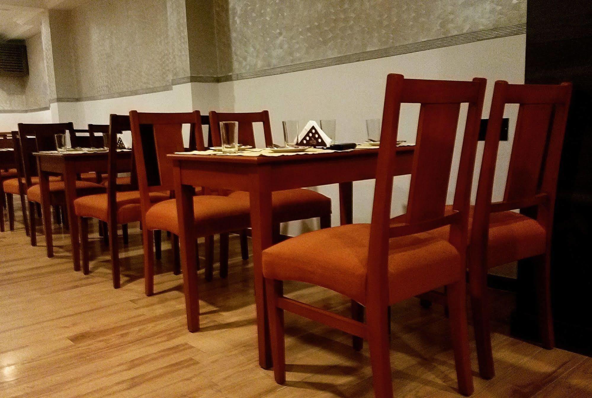 Hotel Marina Inn Egmore Chennai Extérieur photo