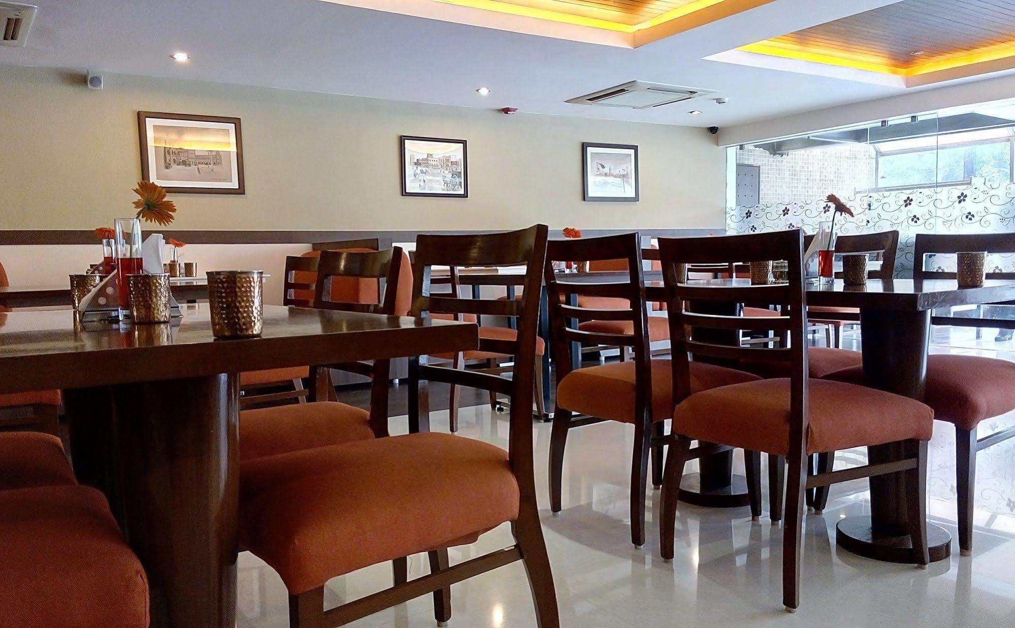 Hotel Marina Inn Egmore Chennai Extérieur photo