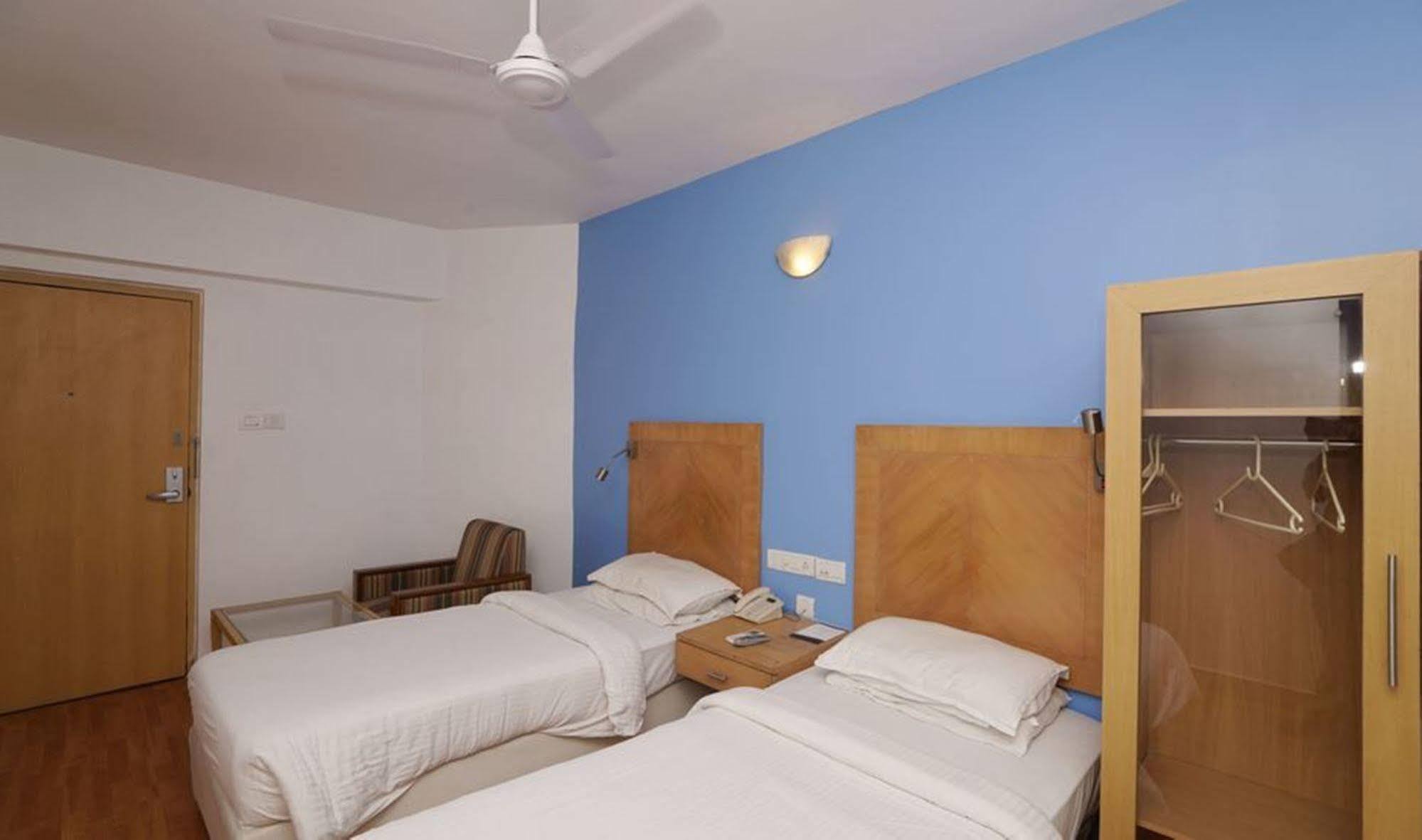 Hotel Marina Inn Egmore Chennai Extérieur photo