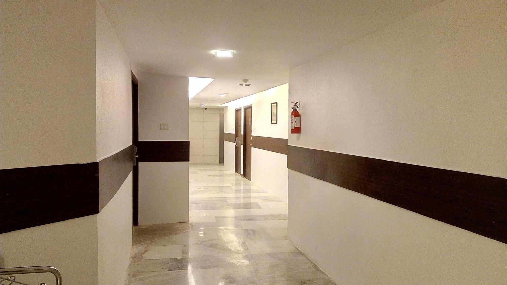 Hotel Marina Inn Egmore Chennai Extérieur photo