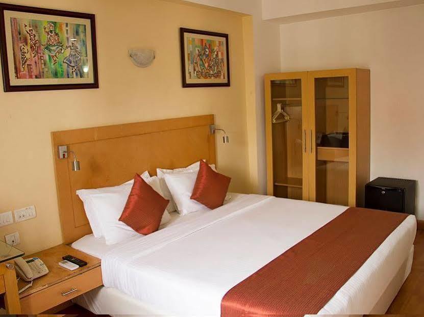 Hotel Marina Inn Egmore Chennai Extérieur photo